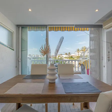 Sant Maurici By Interhome * Empuriabrava