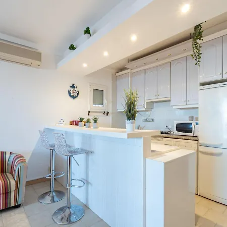 Apartment Sant Maurici By Interhome *